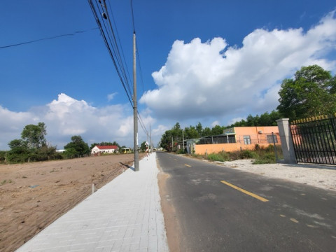 Đất nền xã Đất Đỏ - Diện tích 134m2 mặt tiền đường nhựa Nguyễn Huệ