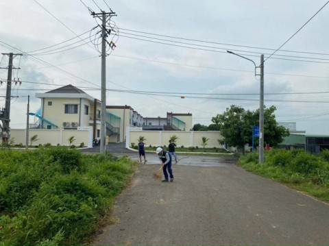 Đất nền xã Đất Đỏ - Diện tích 180m2 đường CMT 8 có sẵn thổ cư